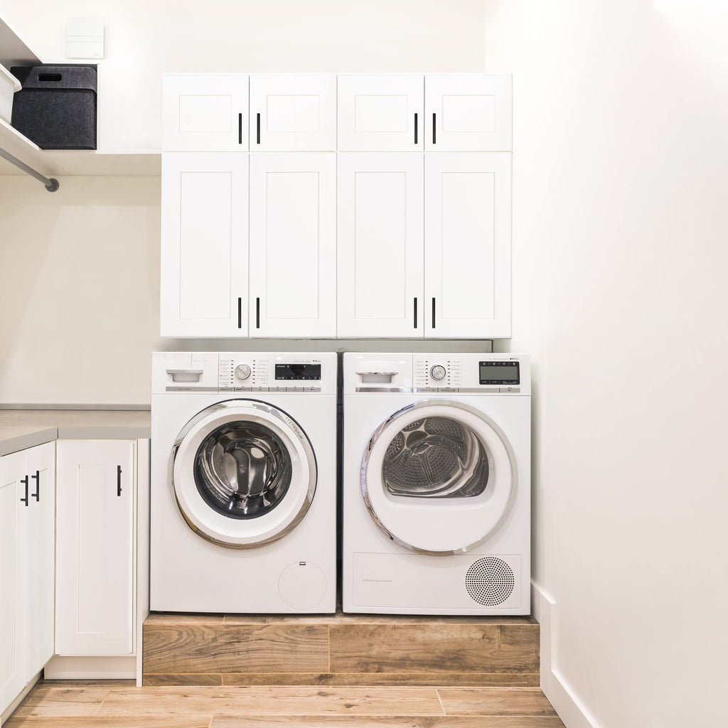 White Shaker Style Bridge Cabinet P48405