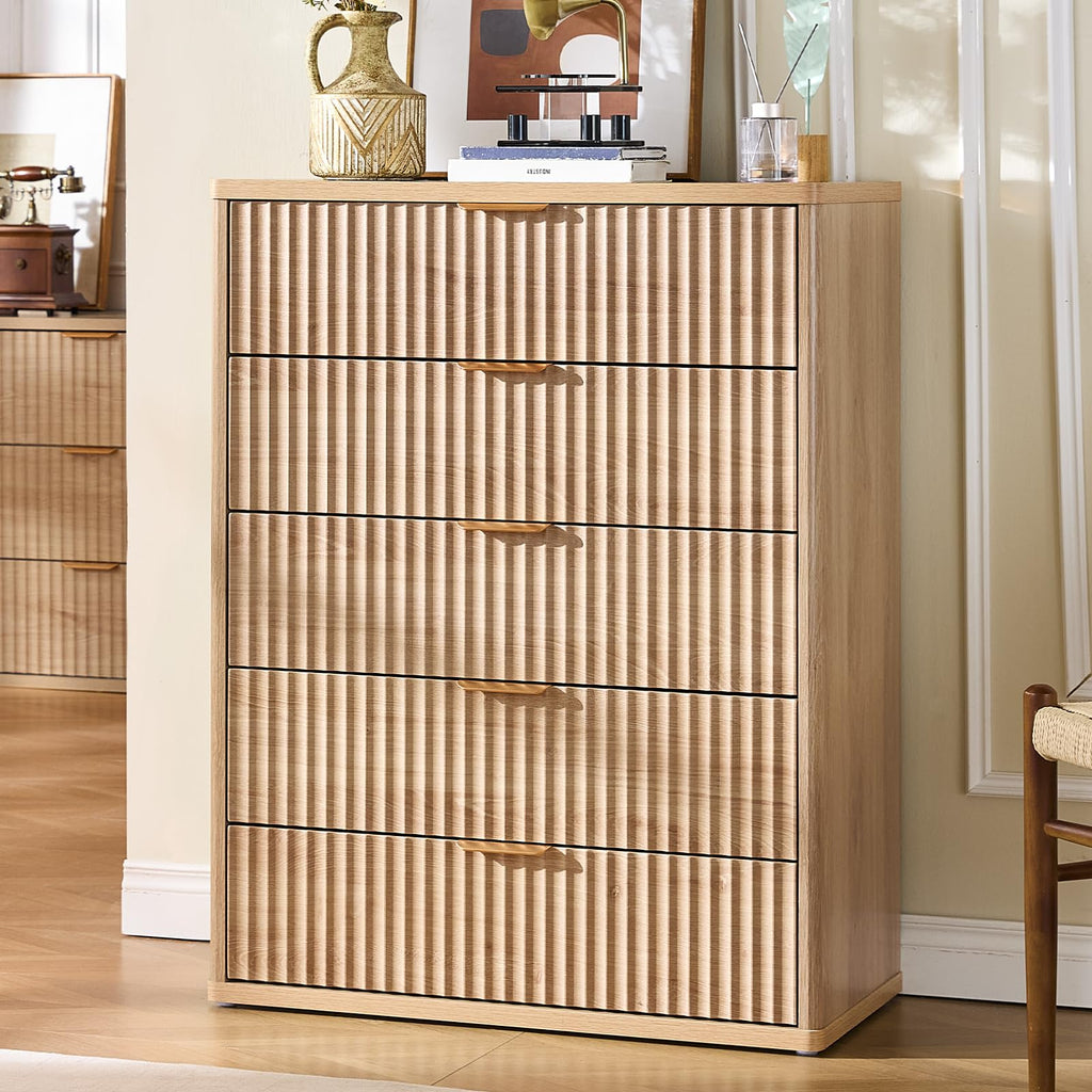 Fluted 5 Drawers Natural Wood Dresser G645